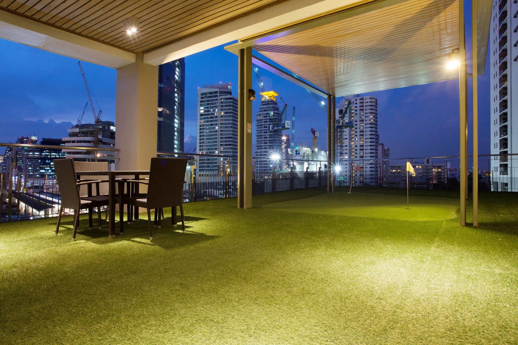 V Residence Bangkok Eksteriør billede