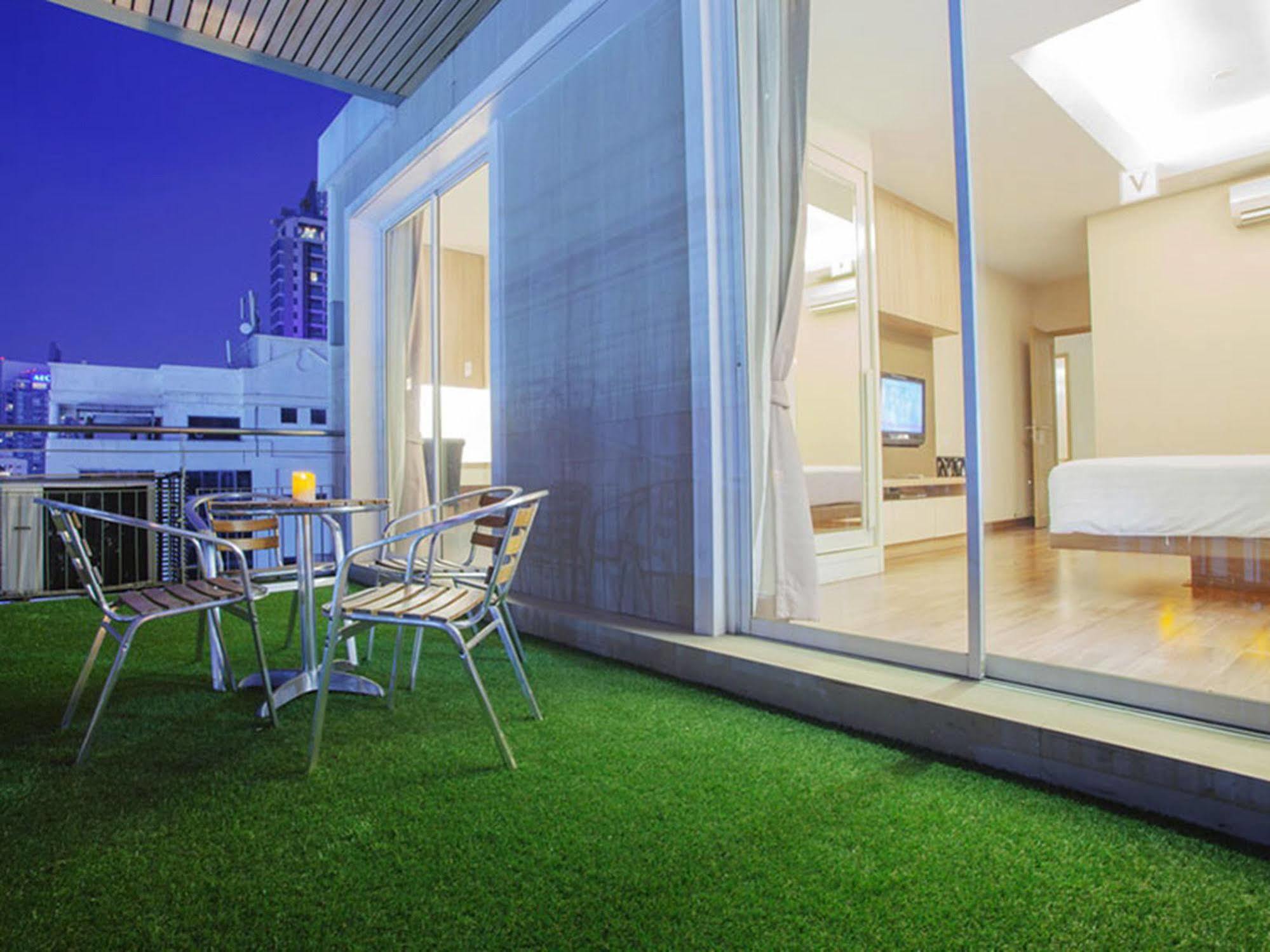 V Residence Bangkok Eksteriør billede